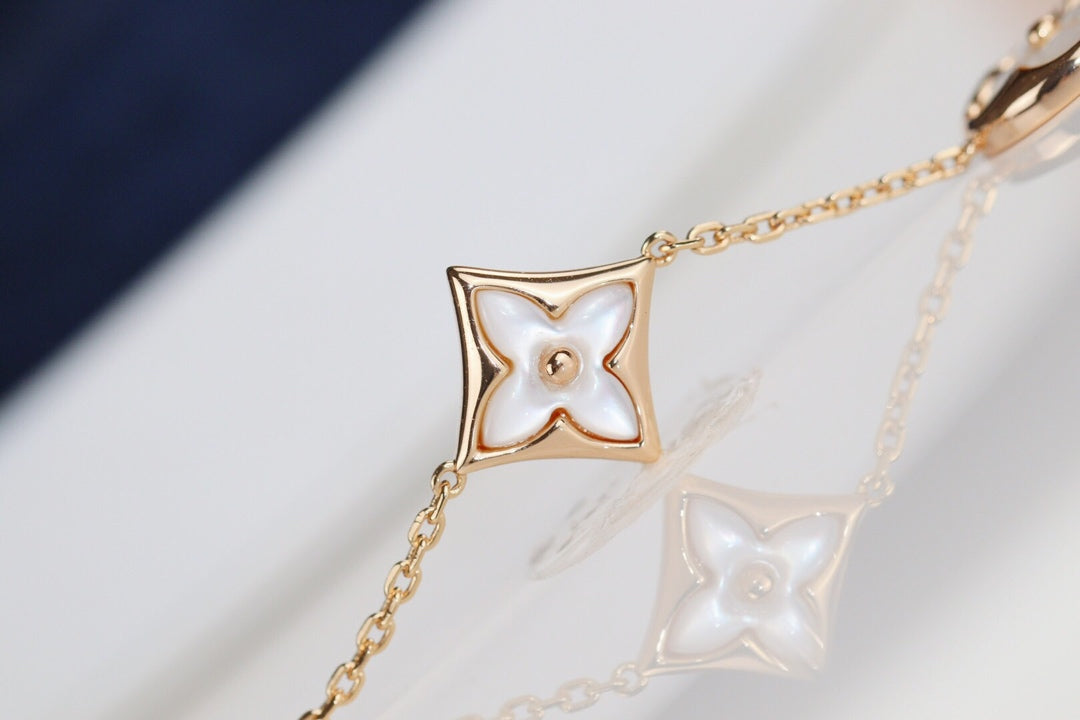 [AuraEcho Jewelry]LEAF CLOVER BRACELET