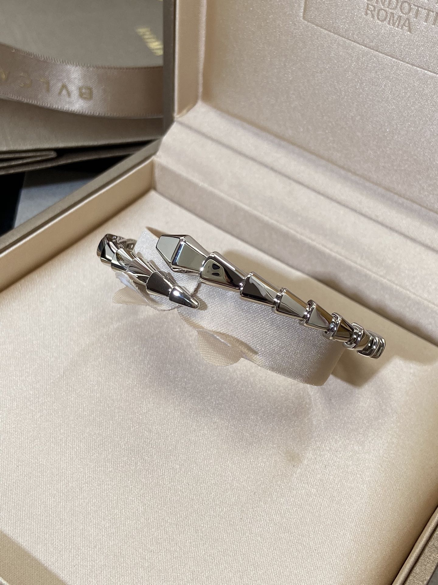 [AuraEcho Jewelry]SERPENTI VIPER SILVER BRACELET